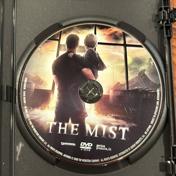 Stephen King's The Mist DVD (2007) - Picture 3 of 4
